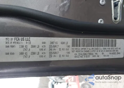 2018 Jeep Compass Latitude 4X4 z USA, uszkodzony, nr VIN 3C4NJDBB0JT398341